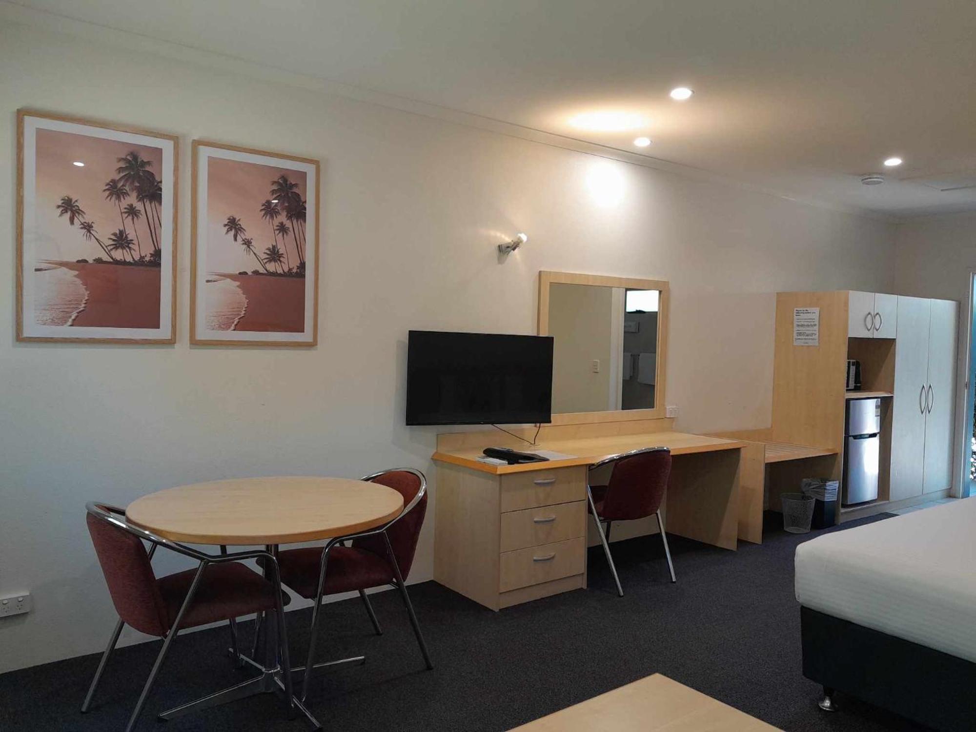 Red Bridge Motor Inn Woombye Экстерьер фото